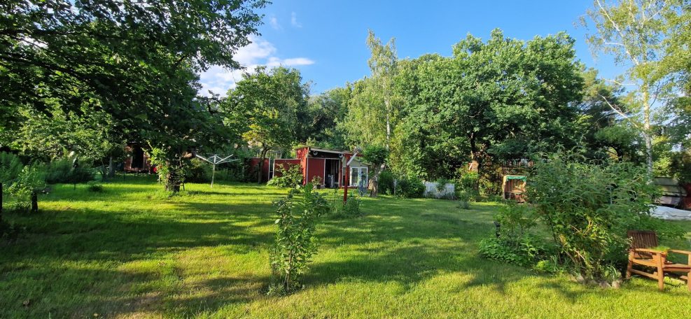 Großzügiger Garten inidyllischer Umgebung in der Ferienwohnung Geltow